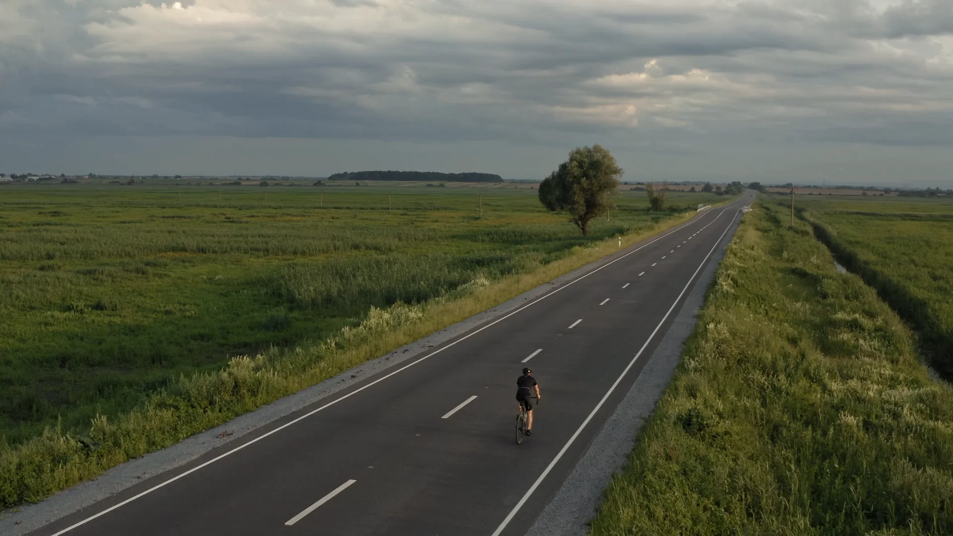 Video náhľad požičovne Jollien